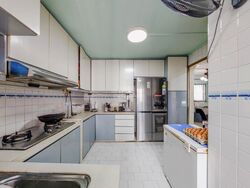 Blk 325 Jurong East Street 31 (Jurong East), HDB Executive #575657131